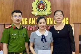 Người phụ nữ 2 lần nhận được 2 tỷ đồng từ 'tài khoản lạ'