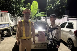 Nam tài xế vi phạm nồng độ cồn, dương tính cùng lúc với 4 nhóm ma tuý