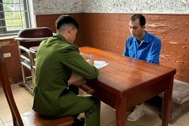 Lừa đảo làm thủ tục đất đai, nam thanh niên chiếm đoạt hơn 2 tỷ đồng