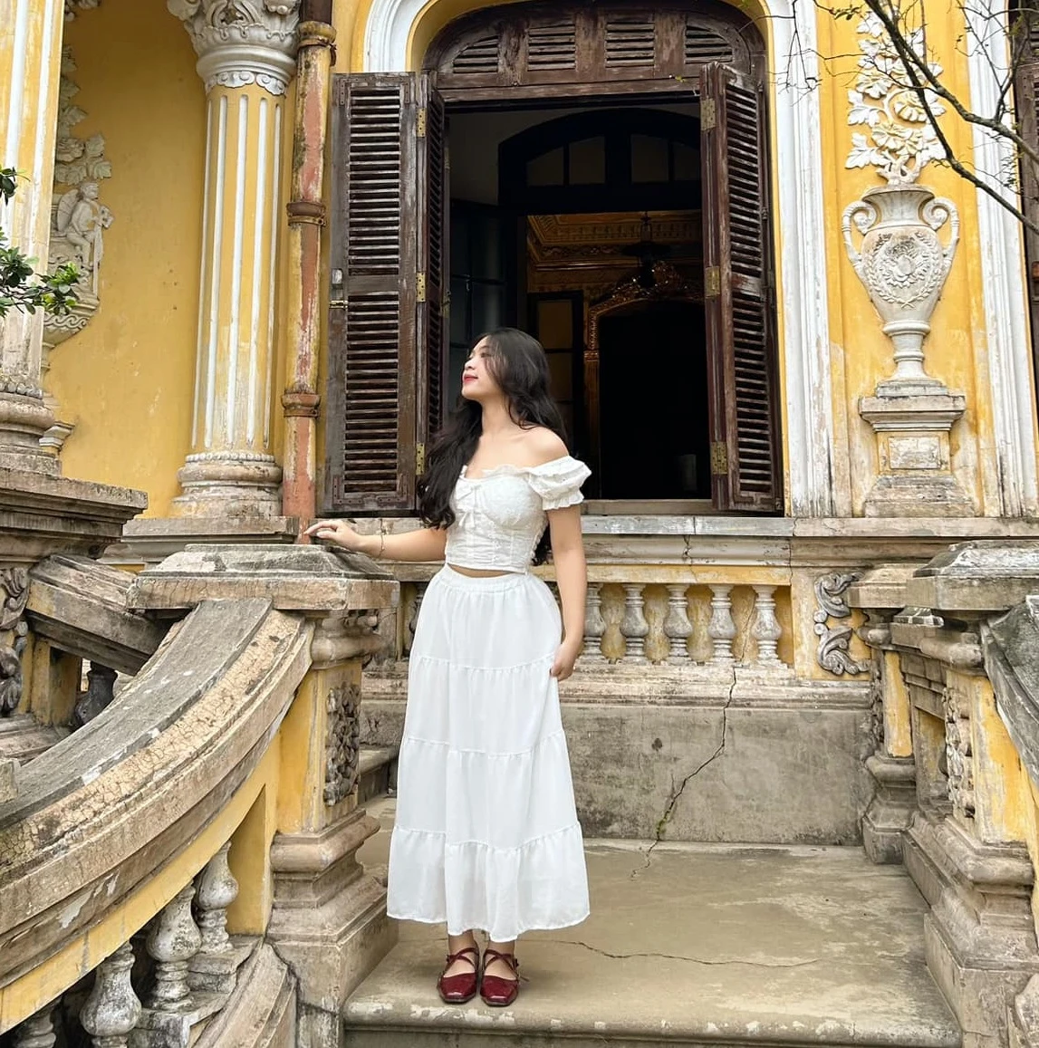 Cung An Định "viên ngọc kiến trúc châu Âu" giữa lòng Huế