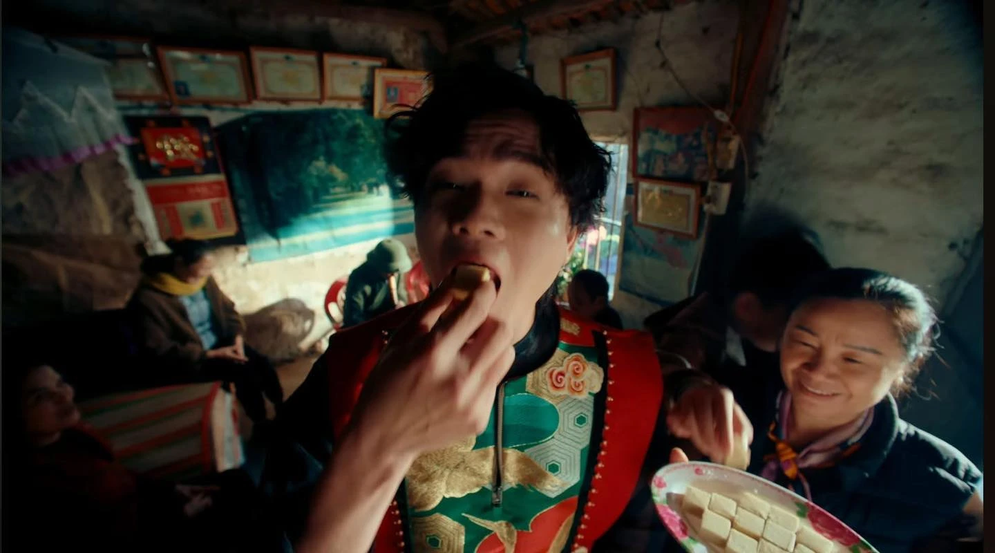 “Giải mã” món ăn mà ca sĩ Tuấn Cry ăn trong MV Bắc Bling