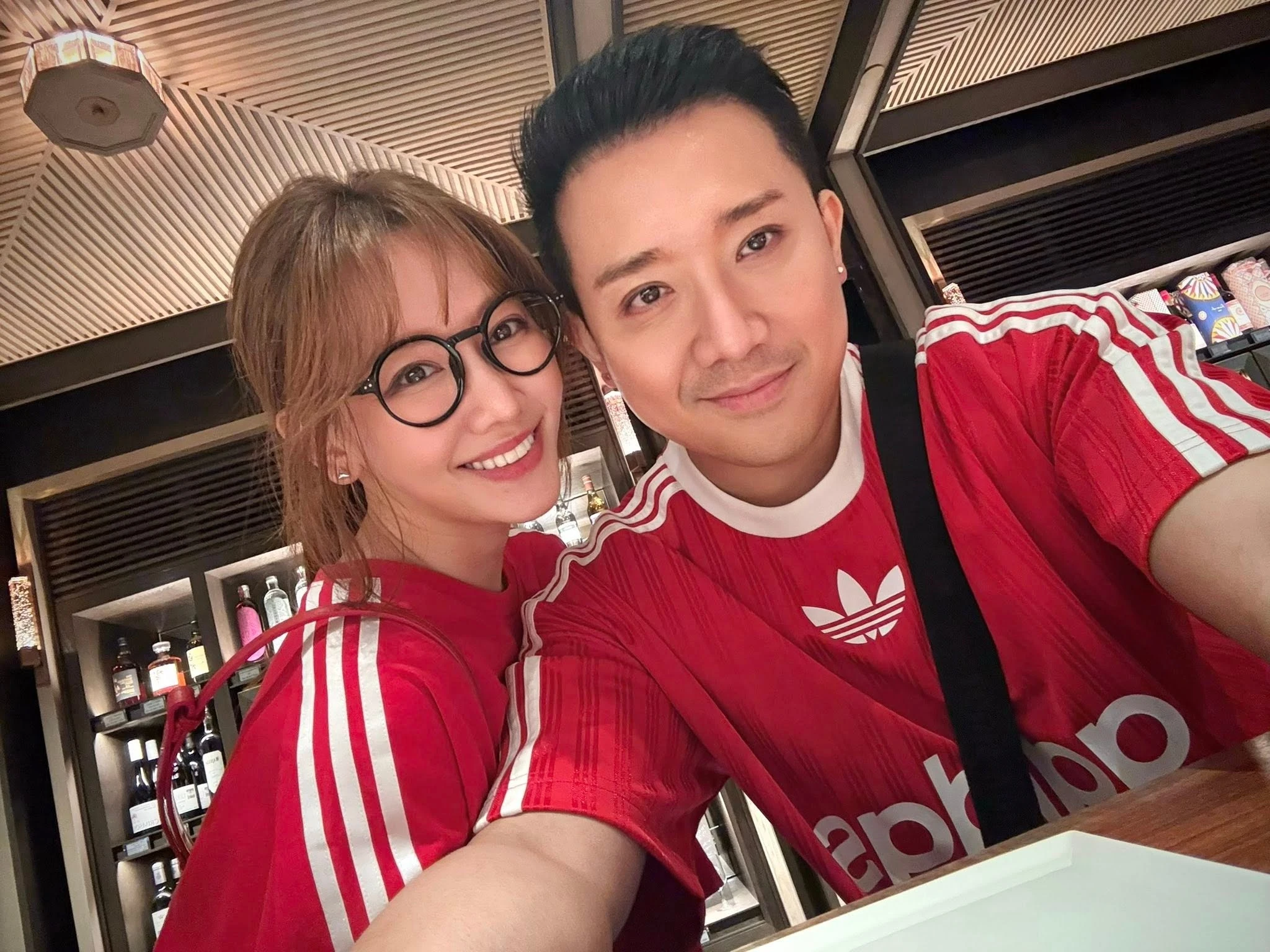 Hành trình 9 năm hôn nhân bền bỉ của Trấn Thành và Hari Won