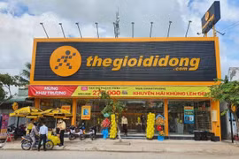 Thế Giới Di Động chi 2.000 tỷ gom cổ phiếu quỹ ngay đỉnh giá lịch sử