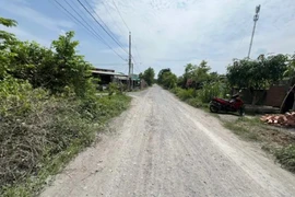 Đầu tư 6 tỷ xây tuyến đường liên ấp Hòa Bình 1 - Hòa Bình 2 xã Hiệp Hòa