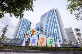 FPT vượt mốc 38.000 tỷ sau 7 tháng nhưng vẫn hạ mục tiêu cả năm