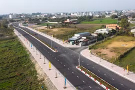 Long An: Cường Nam được giao sửa chữa bờ đông Kênh Ngang