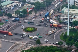 TP HCM: Cơ khí Hoàng Nam sửa chữa vỉa hè vòng xoay Phú Hữu, Thủ Đức