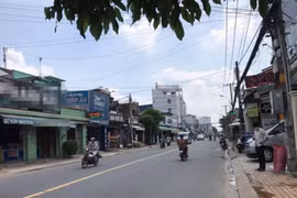 TP HCM: Chọn xong nhà thầu sửa chữa vỉa hè đường Lý Thường Kiệt, Bà Triệu