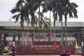 Gói thầu tại Ban Quản lý dự án tỉnh An Giang: 11 nhà thầu dự, xuất hiện 2 mức giá 'thấp bất thường'