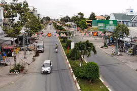 Long An: Một mình Bình Trang dự gói thầu hơn 7,5 tỷ