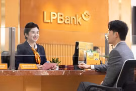 LPBank báo lãi cao nhất lịch sử, tài sản áp sát 540.000 tỷ