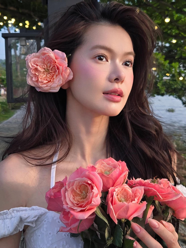 Với sự đa tài và nỗ lực không ngừng, cái tên Đỗ Yên Đan nhận về nhiều thiện cảm từ công chúng.