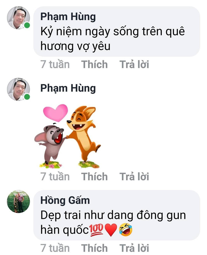 Đôi vợ chồng già Phạm Hùng - Hồng Gấm còn khiến các bạn trẻ ngưỡng mộ vì độ dễ thương khi hai người tương tác trên mạng xã hội. Người vợ Hồng Gấm không ngại dành lời khen cho chồng mình với phong cách rất hài hước: "Đẹp dai như Dang Đông Gun Hàn Quốc".