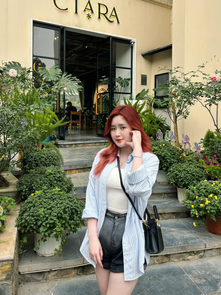 Trong thi đấu, cô nàng được nhận xét sở hữu phong thái bình tĩnh, xử lý khôn khéo, có lối chơi chắc chắn và sắc sảo. (Ảnh: Facebook MaiLK)