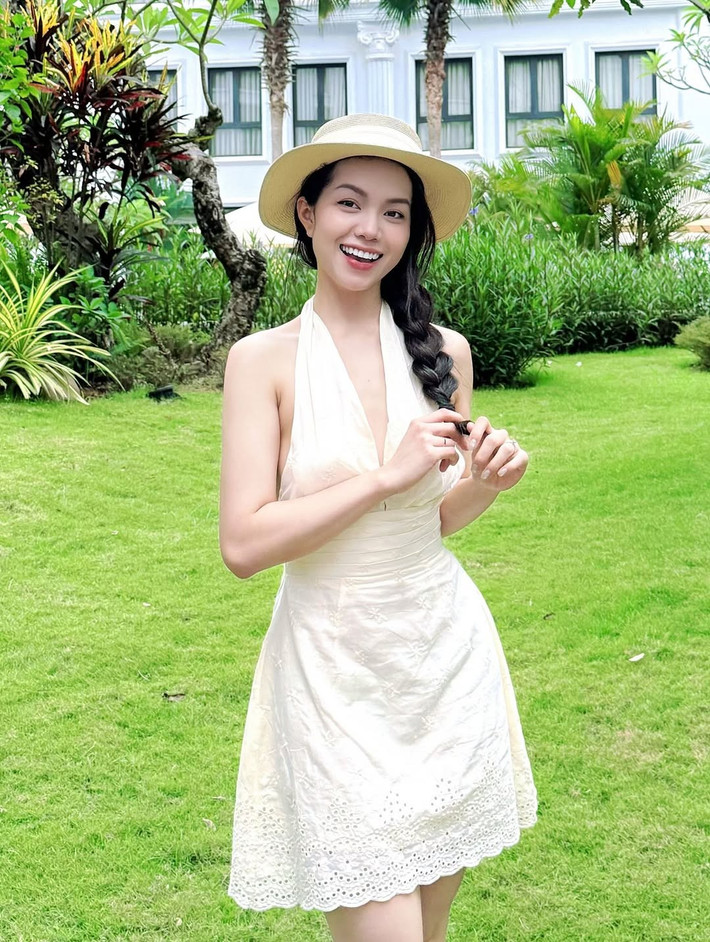 Trên trang cá nhân với hơn 50.000 người theo dõi, Thiện Mỹ thường đăng tải những hình ảnh đời thường cùng khoảnh khắc "độ body" trong phòng tập đầy cuốn hút. (Ảnh: @myphan99)