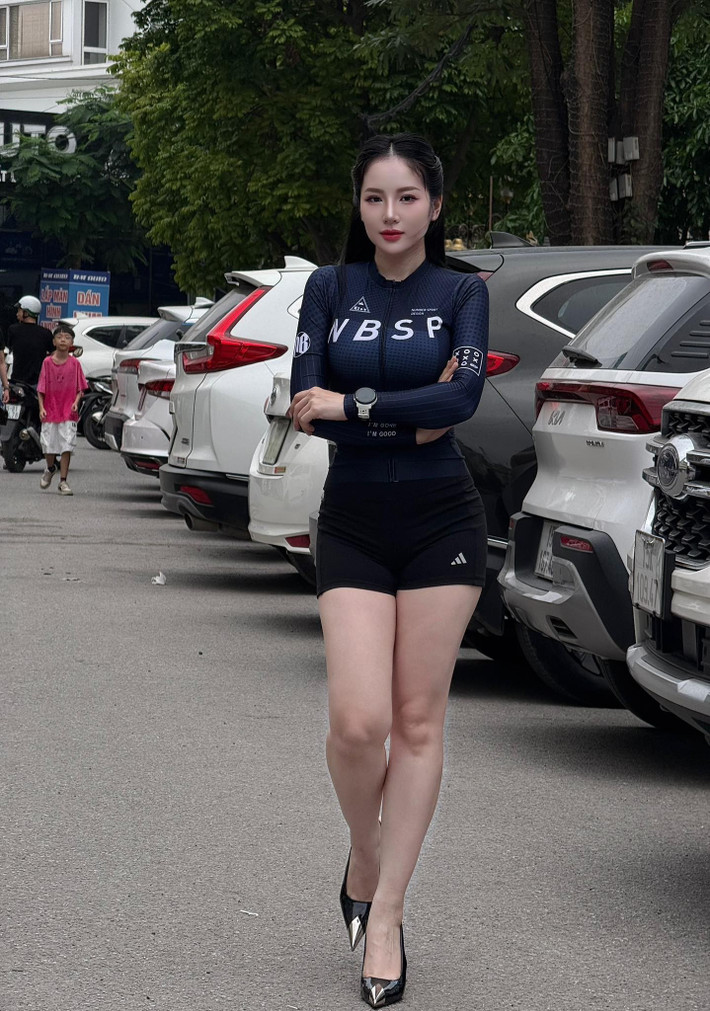 Dù tham gia hoạt động thể thao thường xuyên nhưng ít ai biết, công việc chính của Ngọc Loan là một y tá tại Hải Phòng.