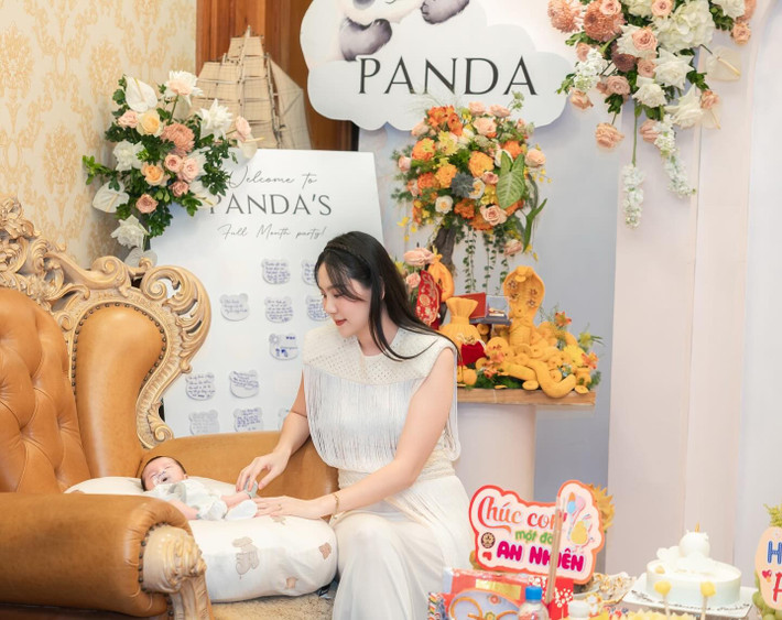 Cô thường xuyên chia sẻ những trải nghiệm trong thai kỳ, từ việc ăn uống hằng ngày, đi khám thai, lịch tập luyện... (Ảnh: IGNV)