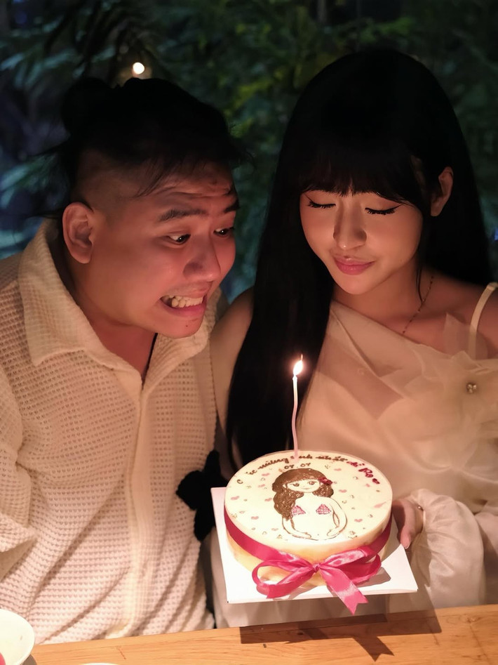 Với những clip thả thính, hot girl "trứng rán" Trần Thanh Tâm (sinh năm 2000, đến từ Gia Lai) từng là cái tên càn quét MXH thời điểm năm 2020.