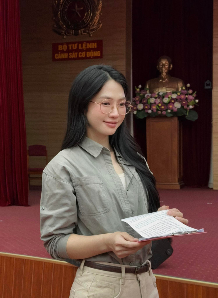 Lê Bống vẫn cần thêm thời gian để chứng minh khả năng diễn xuất của mình, thoát khỏi những định kiến và xây dựng một hình ảnh vững chắc trong lòng công chúng, thay vì chỉ là hot TikToker "đá chéo sân".