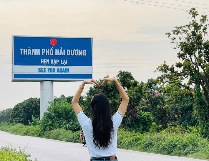 Không chỉ với những ai đã và đang sinh sống tại Hải Dương, mà thậm chí cả các tỉnh lân cận hay những tỉnh/thành phố khác cũng bắt đầu rục rịch "đu trend" này vì... ai cũng có những điều để nhớ, để thương.