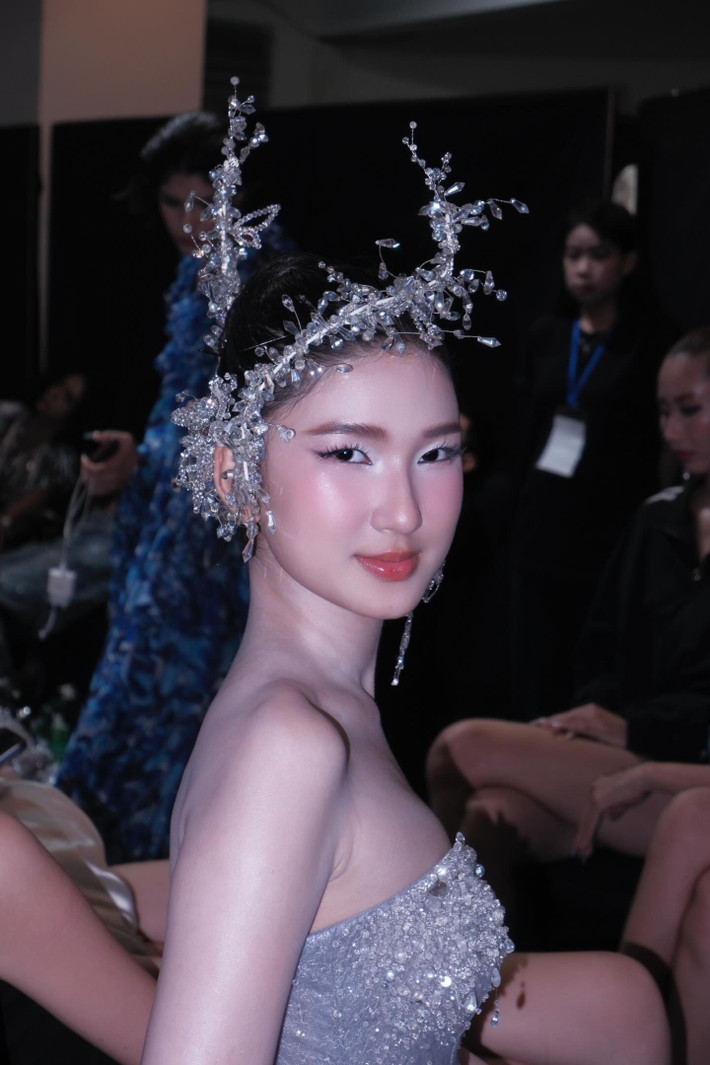 Cách đây hơn một năm, nhắc đến cái tên Nàng Mơ thì mọi người đều nhớ đến nhiều chuyện ồn ào xoay quanh cô và gia đình.