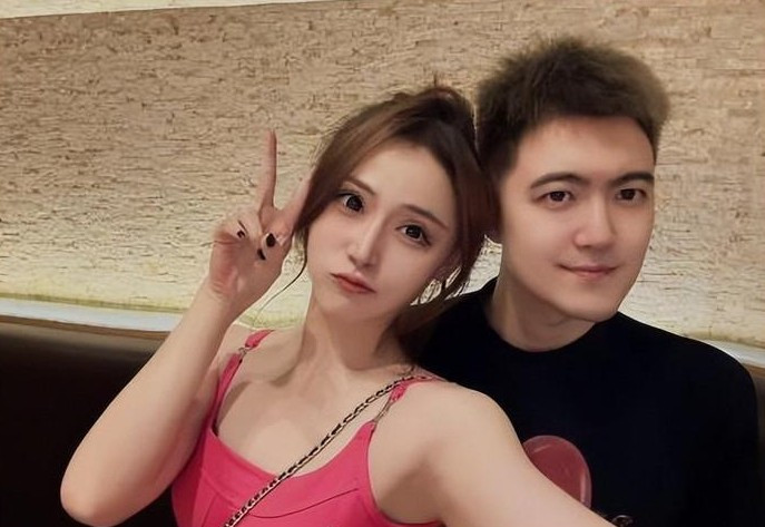 Tiểu Hạo từng là một blogger nổi tiếng mạng xã hội Douyin (tương tự TikTok ở Việt Nam) với gần 200 nghìn người theo dõi. Cô nàng gây ấn tượng với những video về cuộc sống đời thường, nhận về nhiều yêu mến từ người hâm mộ. (Ảnh: LINE TODAY)