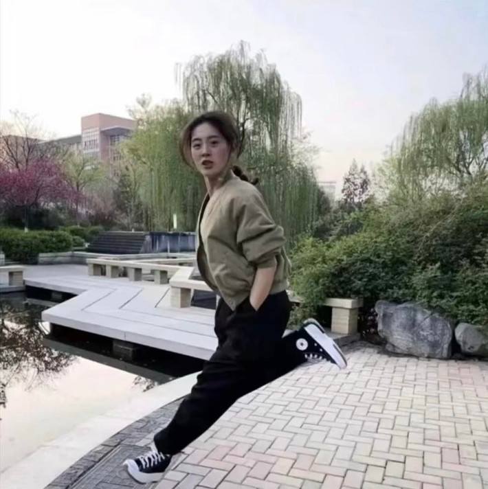 Tưởng có người yêu sẽ được “sống ảo” với những tấm ảnh ngọt ngào, nhiều cô gái lại nhận cái kết đắng khi quá tin tưởng vào tay nghề của bạn trai.