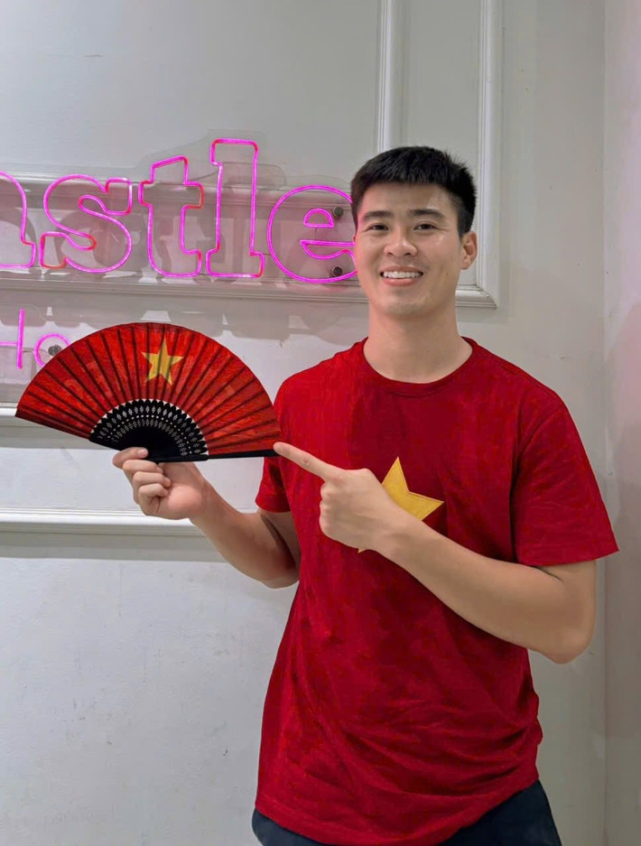 Nhiều người để lại bình luận "đăng kí slot" để được ghé đến và nhận kem miễn phí. (Ảnh: FB Đỗ Duy Mạnh)