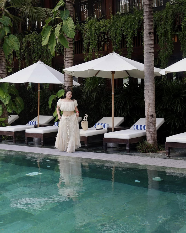 Dù không sở hữu thân hình mảnh mai theo tiêu chuẩn cái đẹp của nhiều người, Hữu Vi sở hữu sức hút riêng nhờ năng lượng tích cực và sự tự tin.