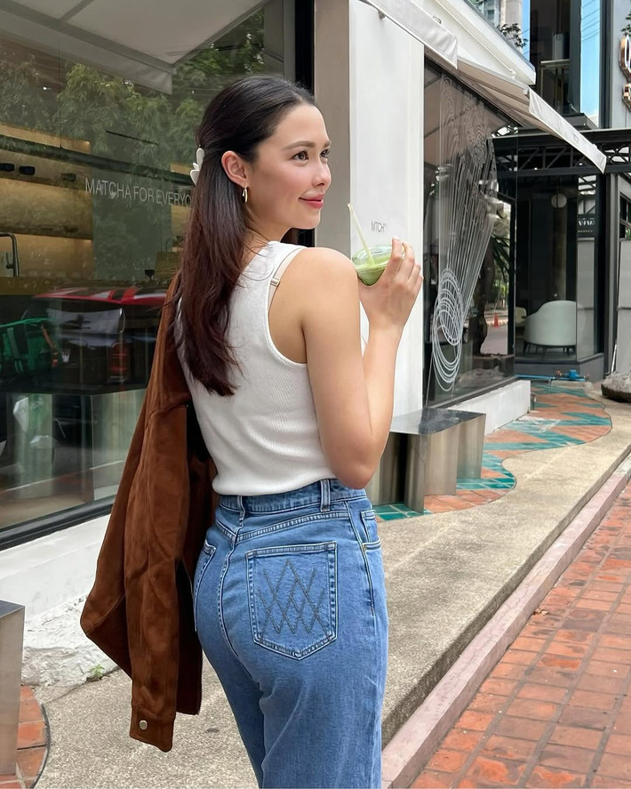 Tuy vậy sau thời điểm đó, cô nàng vẫn nhận được không ít lời mời đóng phim, chụp hình quảng cáo nhờ sở hữu ngoại hình quá đỗi lung linh. (Ảnh: IGNV)