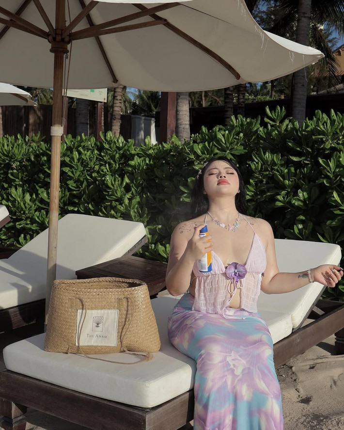 Điều khiến cư dân mạng ngưỡng mộ không chỉ là ngoại hình nổi bật mà còn là sự tự tin không giới hạn của Hữu Vi.