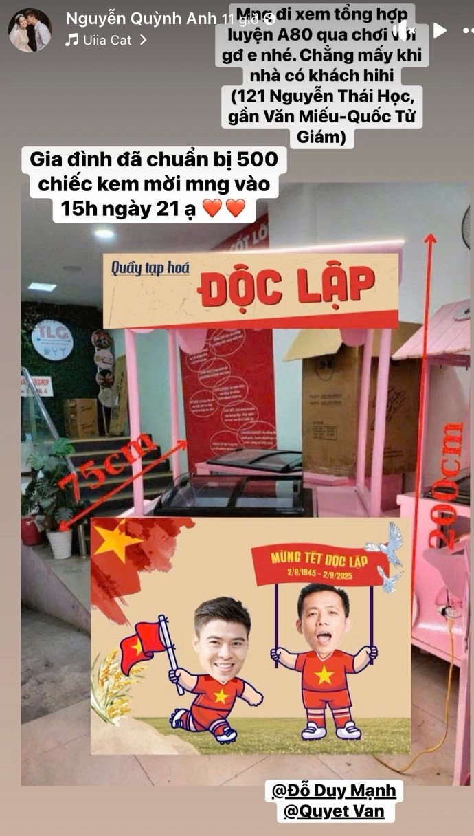 Trên trang cá nhân, Quỳnh Anh - vợ Duy Mạnh - đã đăng tải lời mời đặc biệt: "Mọi người đi xem tổng hợp luyện A80 qua chơi với gia đình em nhé. Chẳng mấy khi nhà có khách." Kèm theo lời mời, Quỳnh Anh còn thông báo sẽ tặng 500 chiếc kem miễn phí cho người dân ghé thăm. (Ảnh: FB Nguyễn Quỳnh Anh)