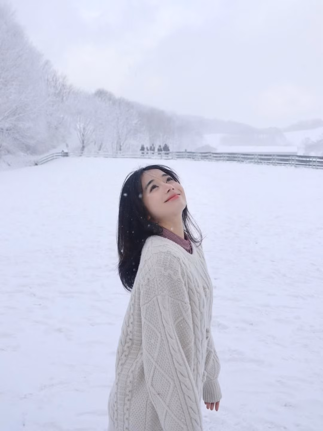 Chẳng cần trang điểm cầu kỳ, Diệu Anh vẫn ghi điểm tuyệt đối nhờ làn da trắng mịn không tì vết và đôi mắt biết nói. (Ảnh: IGNV)