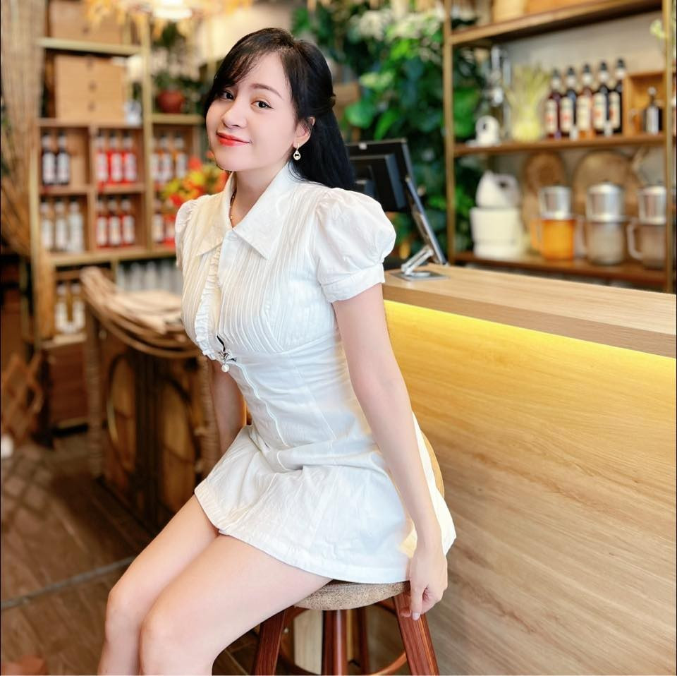 Sau khi rời xa môi trường showbiz đầy thị phi, cuộc sống của Lê Thị Huyền Anh chuyển sang một trang mới, kín tiếng và bình yên hơn. (Ảnh: IGNV)