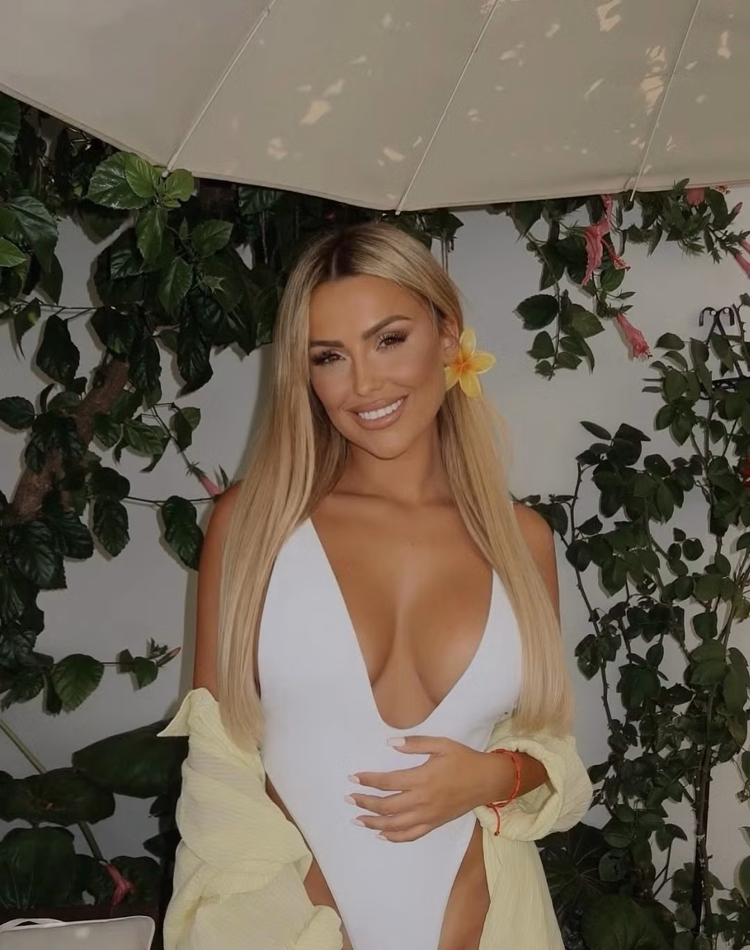 Kylian Mbappé từng dính líu đến nhiều bóng hồng nổi tiếng khác trong quá khứ, hầu hết đều là người mẫu hoặc hoa hậu, cho thấy anh có xu hướng bị cuốn hút bởi những mỹ nhân có nhan sắc nổi bật và thân hình hoàn hảo. (Ảnh: IGNV)