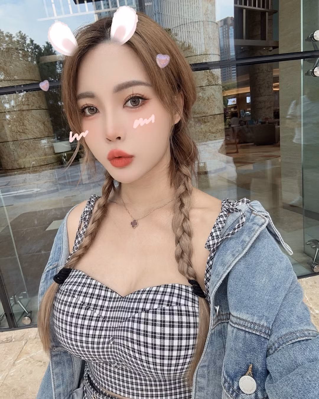 Loạt ảnh này của Chu Miêu Miêu đã nhanh chóng được lan truyền rộng rãi, nhận về hàng chục ngàn lượt tương tác, bình luận và chia sẻ trên nhiều nền tảng. (Ảnh: IGNV)