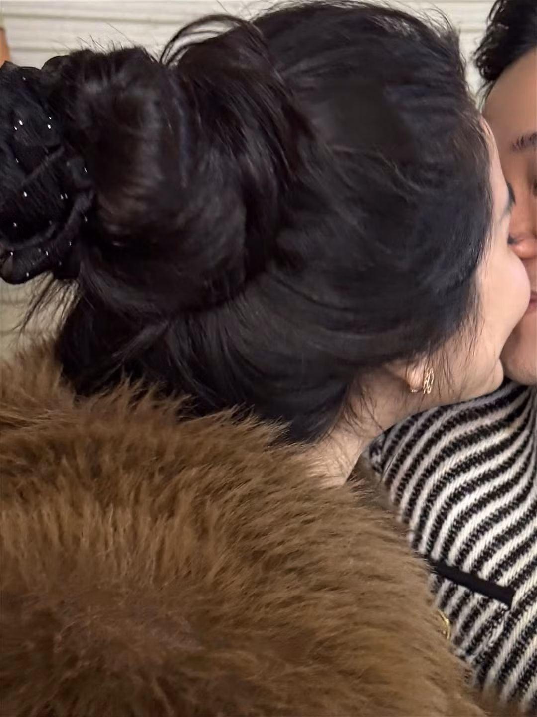 Với hơn 1,2 triệu người theo dõi trên Instagram, "đệ nhất hot girl Sài thành" vẫn giữ vững phong độ là một trong những cái tên có sức ảnh hưởng nhất nhì giới trẻ Việt. (Ảnh: IGNV)