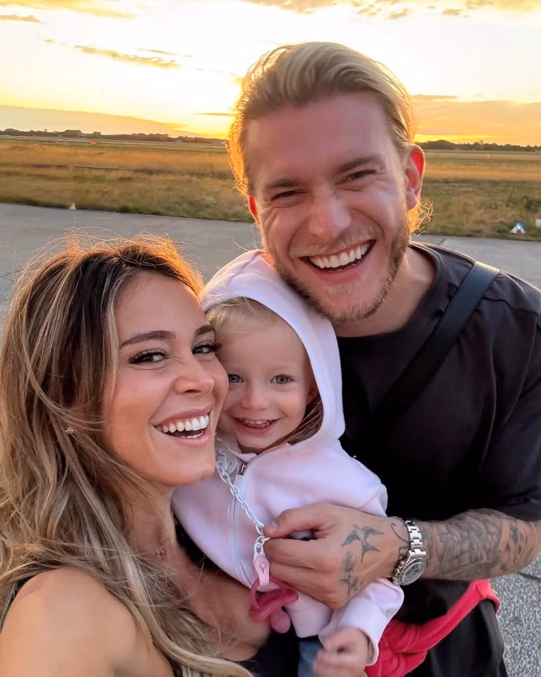 Sau hơn ba tháng rưỡi ngồi ngoài vì chấn thương bắp chân, thủ môn Loris Karius đã trở lại khung gỗ trong trận giao hữu giữa Schalke và FC Twente (Hà Lan), kết thúc với tỷ số 0-0.