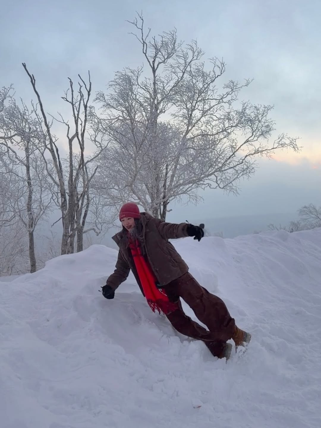 Ngoài ngôi làng tuyết, Salim chuyến đi này còn ghé thăm nhiều địa điểm nổi tiếng khác như công viên Thế giới băng tuyết hay khu trượt tuyết Yabuli. (Ảnh: IGNV)