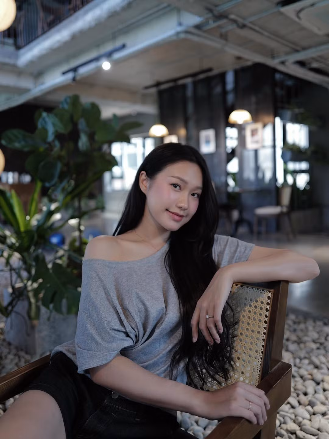 Doãn Hải My, bà xã của cầu thủ Đoàn Văn Hậu, luôn là một trong những nàng WAGs nhận được nhiều sự quan tâm của công chúng. (Ảnh: IGNV)