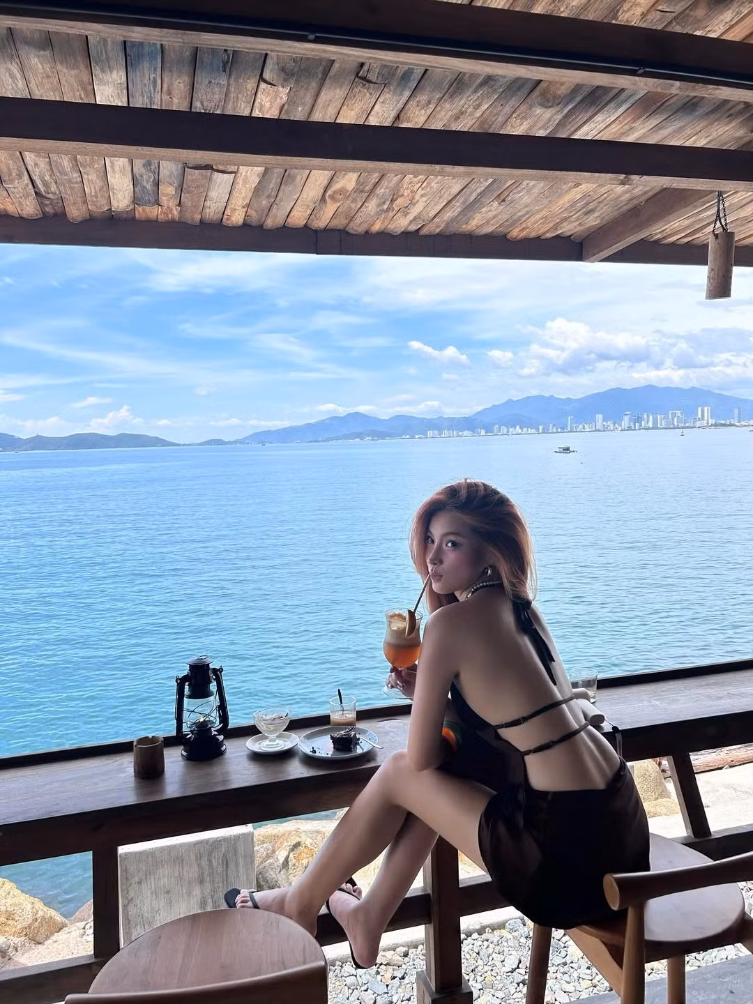 Nguyễn Thụy Bảo Hân, còn được biết đến với tên gọi thân mật Thụy Hân, sinh năm 2000 và là một trong những hot girl nổi tiếng trong cộng đồng gen Z. (Ảnh: IGNV)