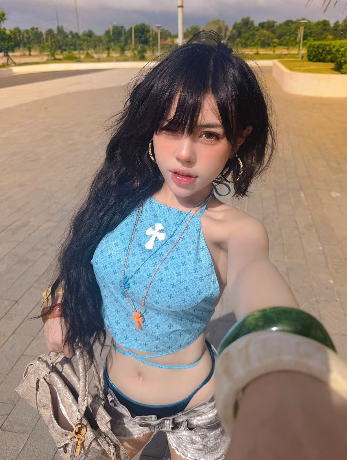 Chính sự đa dạng và không ngừng đổi mới này đã giúp cô giữ được sức hút mạnh mẽ trong lòng công chúng.