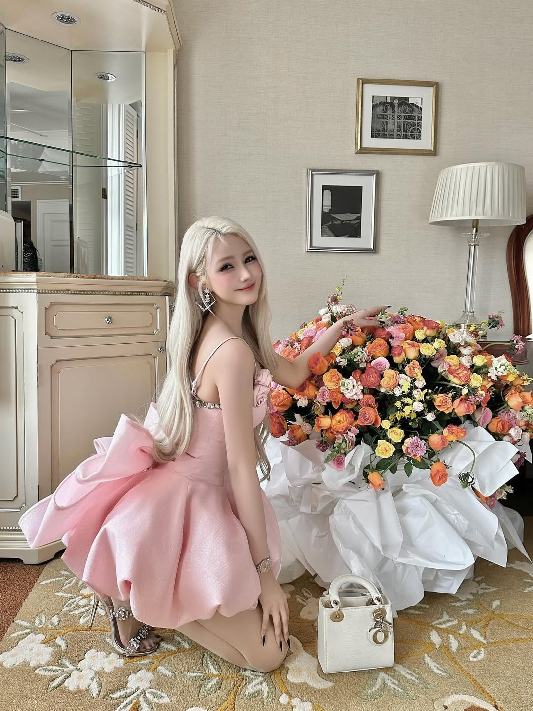 Jenny Yến từng là nữ DJ đình đám, oanh tạc khắp các câu lạc bộ tại Sài thành với những set nhạc sôi động, ấn tượng. (Ảnh: IGNV)