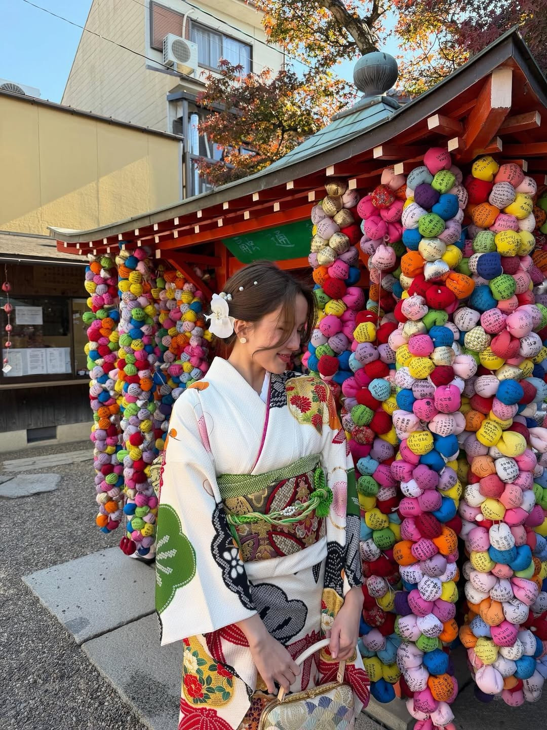 Dù xuất hiện trong phong cách nào, Thiều Bảo Trâm vẫn luôn biết cách tỏa sáng và truyền tải năng lượng tích cực. (Ảnh: IGNV)