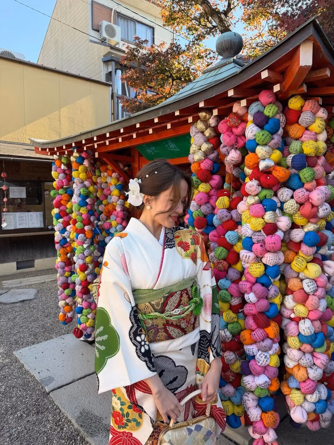 Dù xuất hiện trong phong cách nào, Thiều Bảo Trâm vẫn luôn biết cách tỏa sáng và truyền tải năng lượng tích cực. (Ảnh: IGNV)