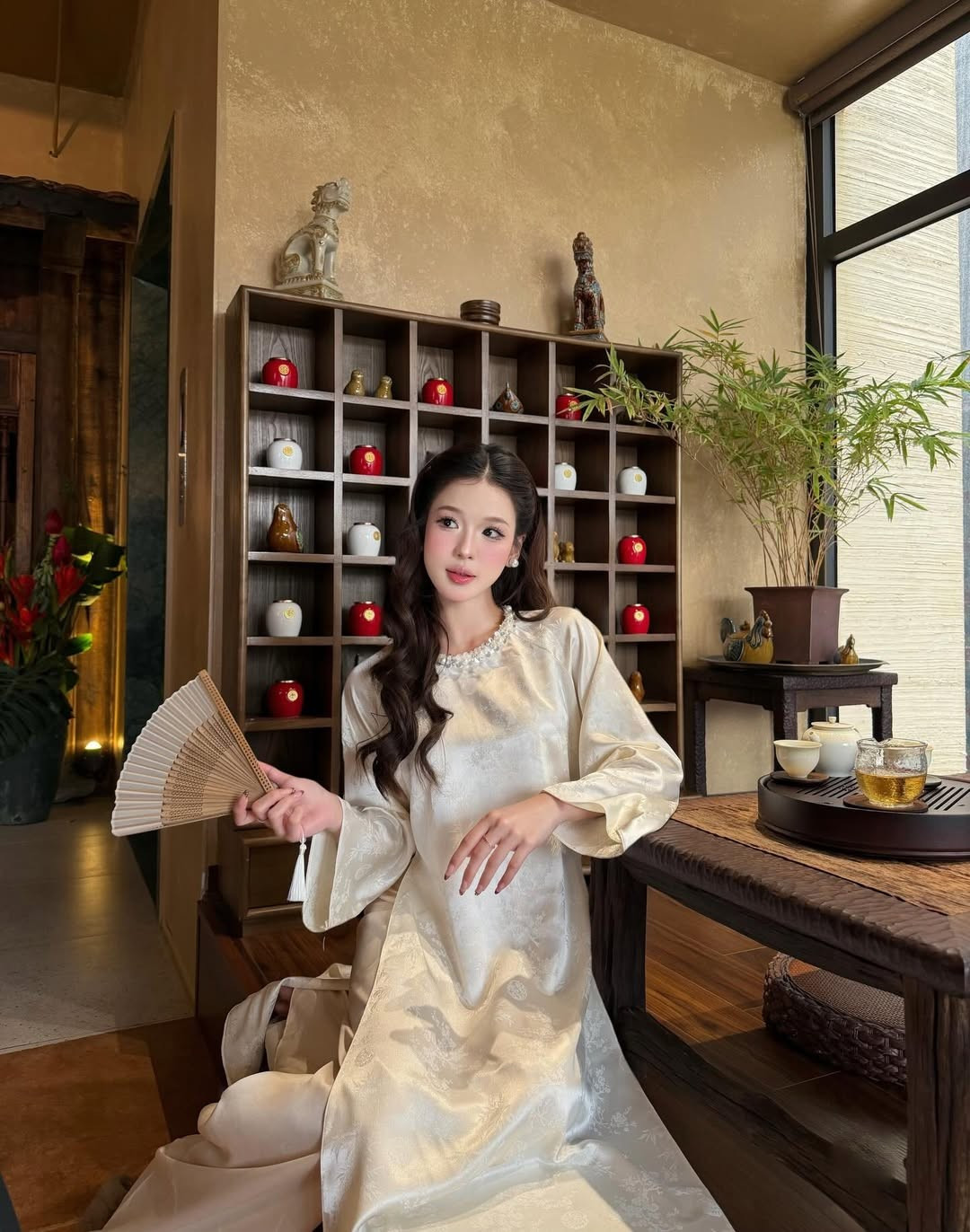 Nếu là một tín đồ của mạng xã hội, chắc hẳn cái tên Wyn Anh (tên thật là Đỗ Quỳnh Anh) đã không còn quá xa lạ. Sinh năm 2005, cô nàng hiện là một trong những TikToker và KOL nổi bật nhất thuộc thế hệ Gen Z. (Ảnh: IGNV)