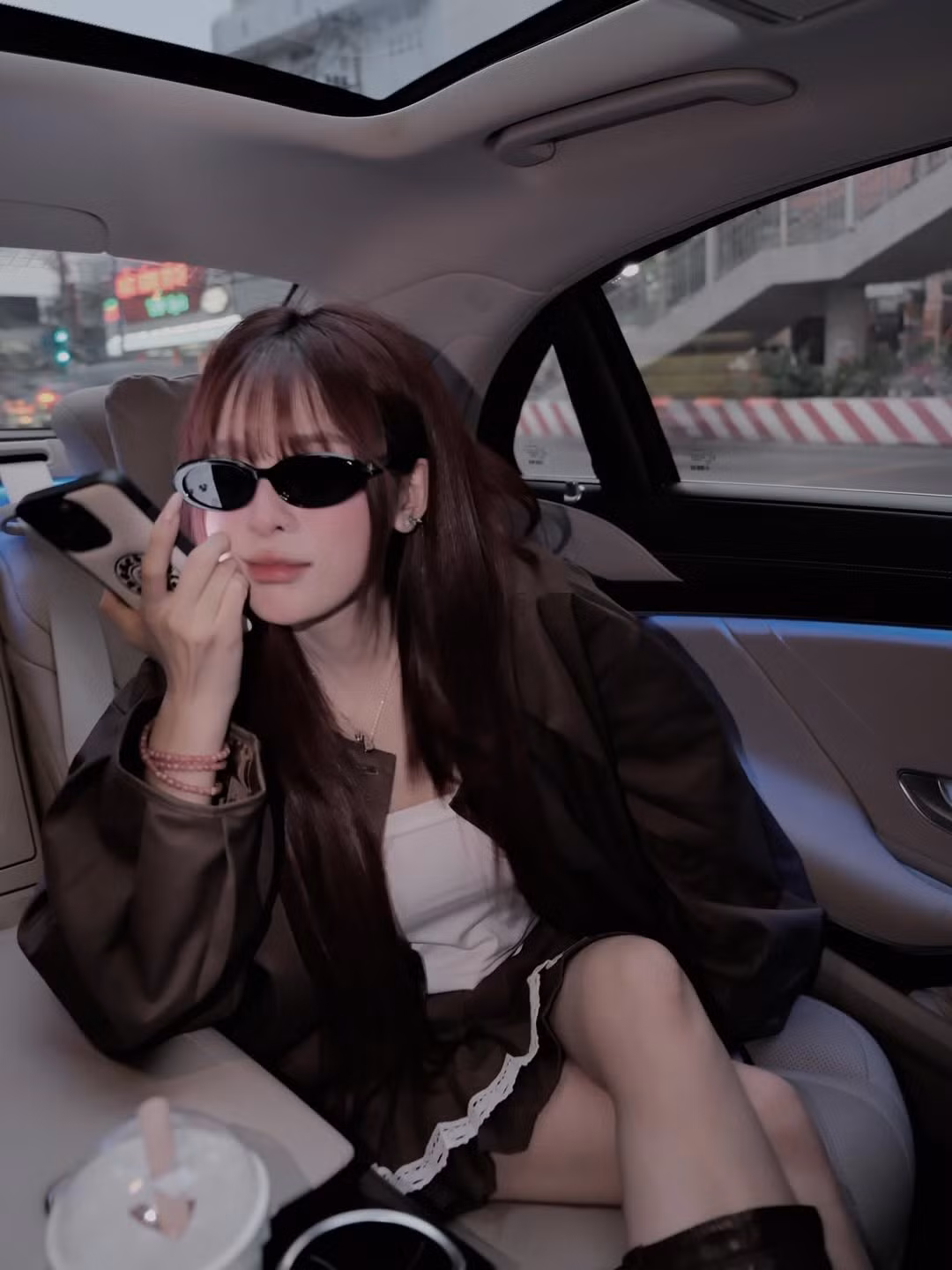 Với khả năng chốt đơn "khủng", Ngọc Kem nhanh chóng khẳng định vị thế và kiếm được thu nhập lớn từ livestream. (Ảnh: IGNV)