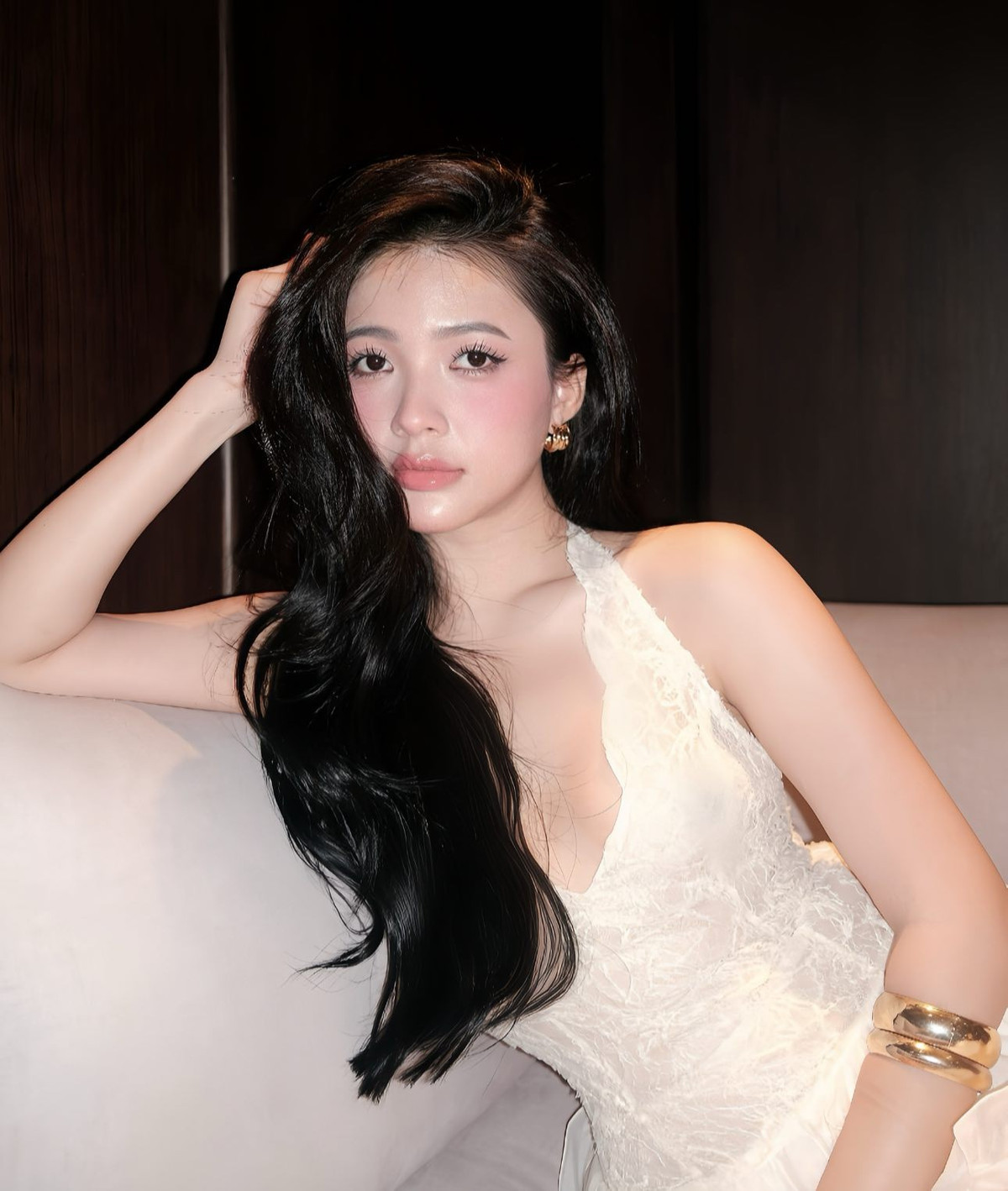 Trên mạng xã hội TikTok, Phương Nhi thu hút hơn 165 nghìn người theo dõi, và 2,2 triệu lượt yêu thích. Riêng Instagram của người đẹp này có gần 60 nghìn người theo dõi. (Ảnh: IG @hyn.203_)