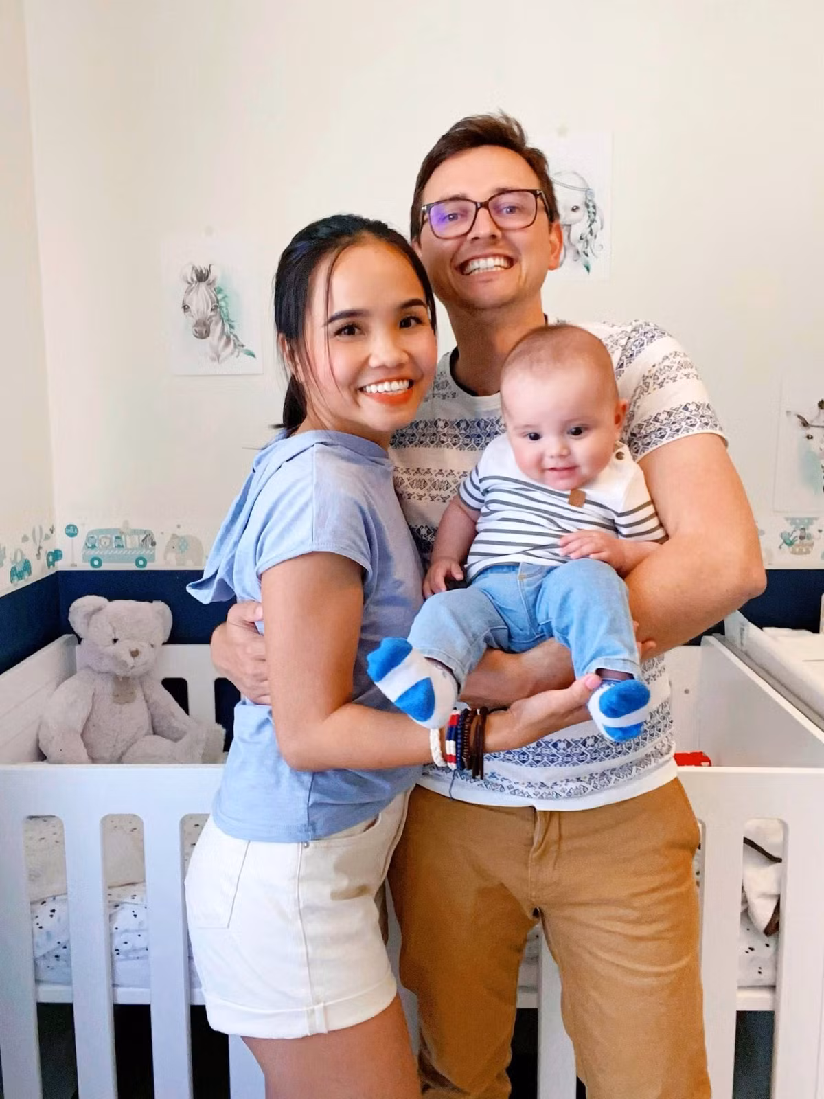 Thậm chí có thời điểm Lâm Vy từng công khai về giai đoạn trầm cảm sau sinh, chồng cũng là người luôn ở bên cạnh động viên, vỗ về cô nàng.