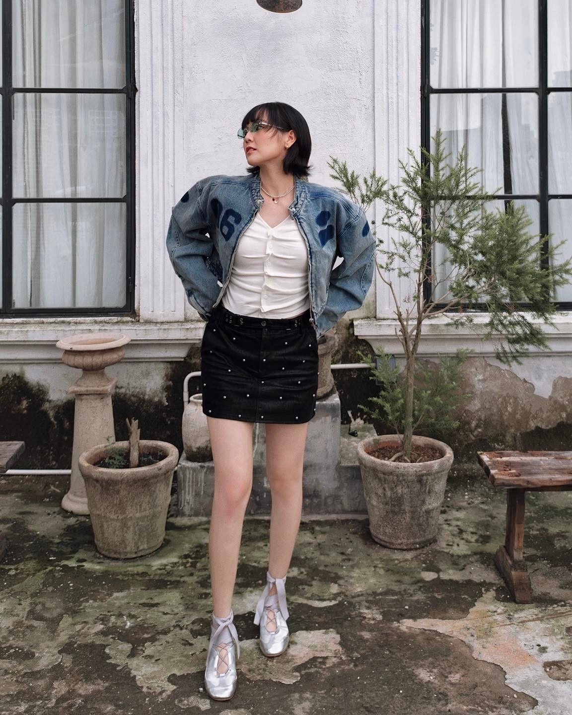 Nữ diễn viên lựa chọn lối sống kín tiếng, hạn chế chia sẻ chuyện cá nhân trên mạng xã hội. (Ảnh: FBNV)